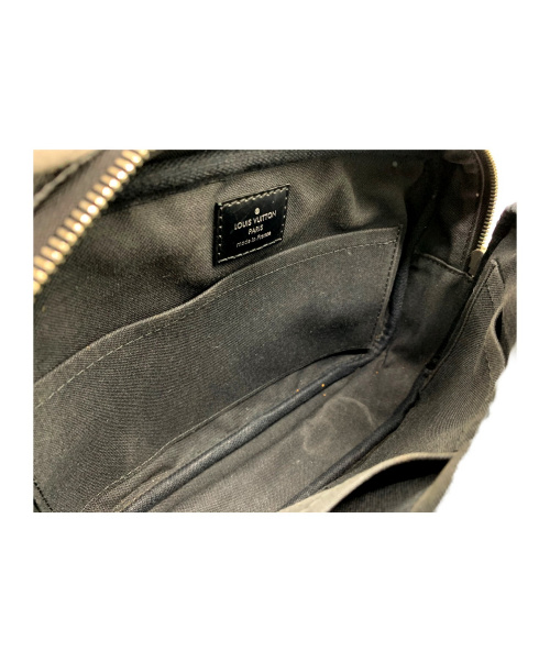 LOUIS VUITTON（ルイ ヴィトン）LOUIS VUITTON (ルイ・ヴィトン) ボディーバッグ ブラック ダミエ・グラフィット N41289 MB01763の古着・服飾アイテム