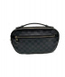 LOUIS VUITTON（ルイ・ヴィトン）の古着「ボディーバッグ」｜ブラック