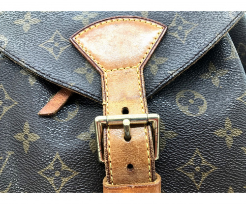 LOUIS VUITTON（ルイ ヴィトン）LOUIS VUITTON (ルイヴィトン) リュック モノグラム M51135 MI0945の古着・服飾アイテム