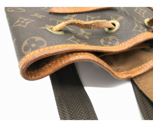 LOUIS VUITTON（ルイ ヴィトン）LOUIS VUITTON (ルイヴィトン) リュック モノグラム M51135 MI0945の古着・服飾アイテム