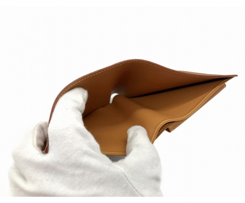 LOUIS VUITTON（ルイ ヴィトン）LOUIS VUITTON (ルイヴィトン) 2つ折り財布 キャラメル ノマド M85017 AR1016の古着・服飾アイテム