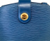 中古・古着 LOUIS VUITTON (ルイ ヴィトン) ショルダーバッグ ブルー エピ M52255 SP0957：34800円