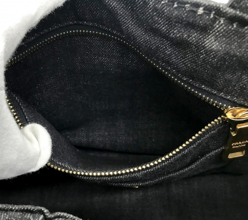 PRADA（プラダ）PRADA (プラダ) 2WAYバッグ ブラック カナパ B2642B デニム 110の古着・服飾アイテム