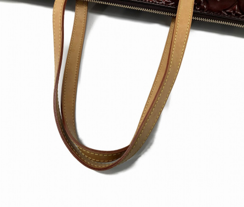 LOUIS VUITTON（ルイ ヴィトン）LOUIS VUITTON (ルイ ヴィトン) ハンドバッグ ヴェルニ M93589 CL0078の古着・服飾アイテム