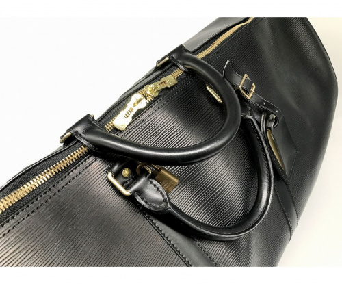 LOUIS VUITTON（ルイ ヴィトン）LOUIS VUITTON (ルイ ヴィトン) ボストンバッグ ブラック エピ M59052 SP0011の古着・服飾アイテム