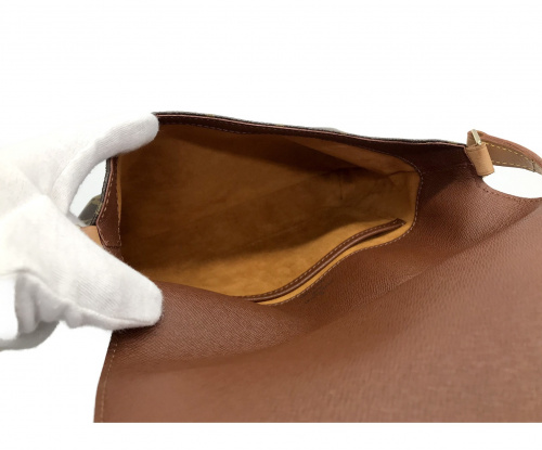 LOUIS VUITTON（ルイ ヴィトン）LOUIS VUITTON (ルイ ヴィトン) ショルダーバッグ ブラウン モノグラム M51257 SP0061の古着・服飾アイテム