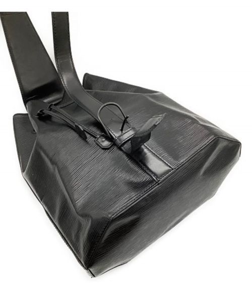 LOUIS VUITTON（ルイ ヴィトン）LOUIS VUITTON (ルイ ヴィトン) ワンショルダーバッグ ブラック エピ M80153 VI0922の古着・服飾アイテム