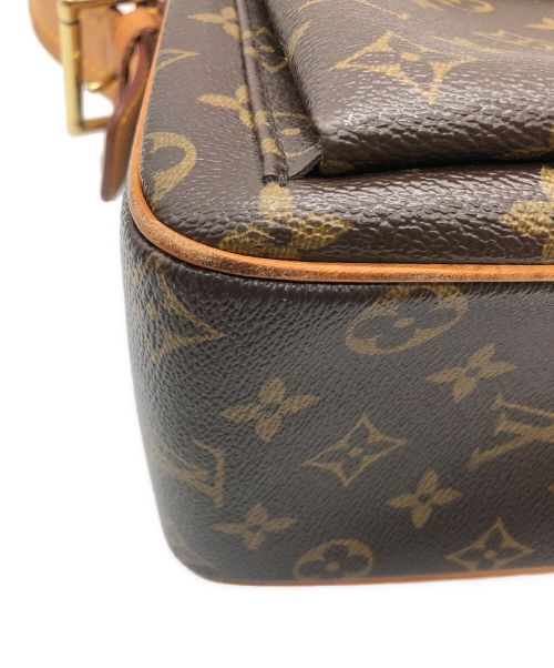 LOUIS VUITTON（ルイ ヴィトン）LOUIS VUITTON (ルイ ヴィトン) ショルダーバッグの古着・服飾アイテム