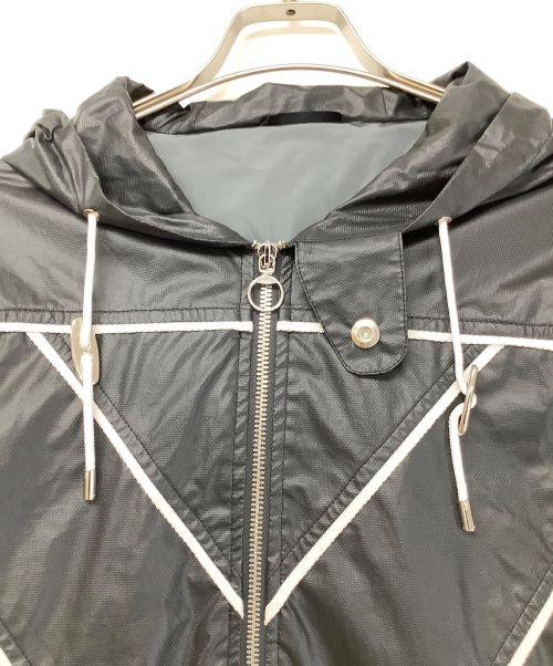 GUCCI（グッチ）GUCCI (グッチ) ナイロンフーディジャケット グレー サイズ:44の古着・服飾アイテム