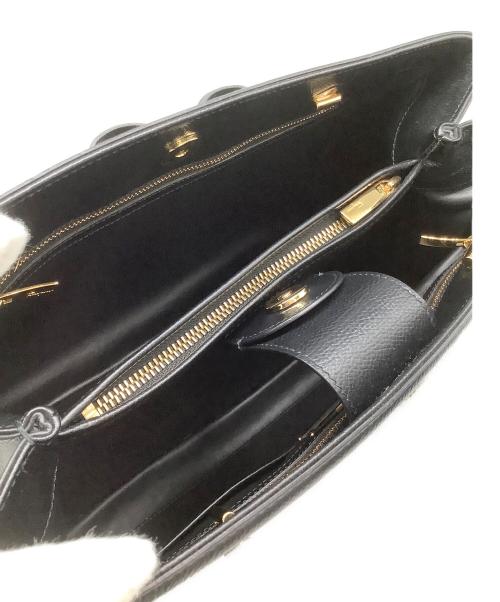 Salvatore Ferragamo（サルヴァトーレ フェラガモ）Salvatore Ferragamo (サルヴァトーレ フェラガモ) レザーセミショルダーバッグ ブラックの古着・服飾アイテム