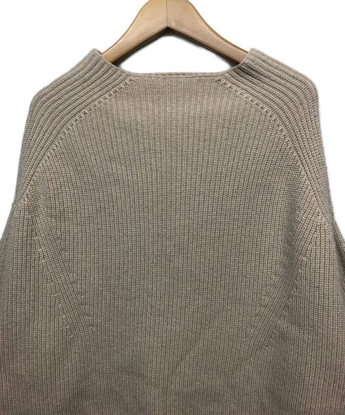 FRAY ID（フレイ アイディー）FRAY ID (フレイ アイディー) セーター ベージュ サイズ:FREEの古着・服飾アイテム