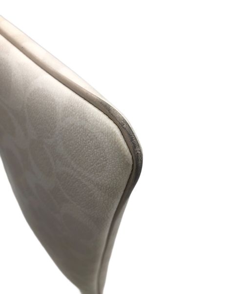 COACH（コーチ）COACH (コーチ) クラッチバッグ ホワイトの古着・服飾アイテム