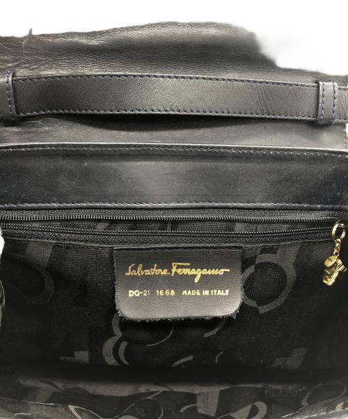 Salvatore Ferragamo（サルヴァトーレ フェラガモ）Salvatore Ferragamo (サルヴァトーレ フェラガモ) 2WAYバッグ ネイビーの古着・服飾アイテム