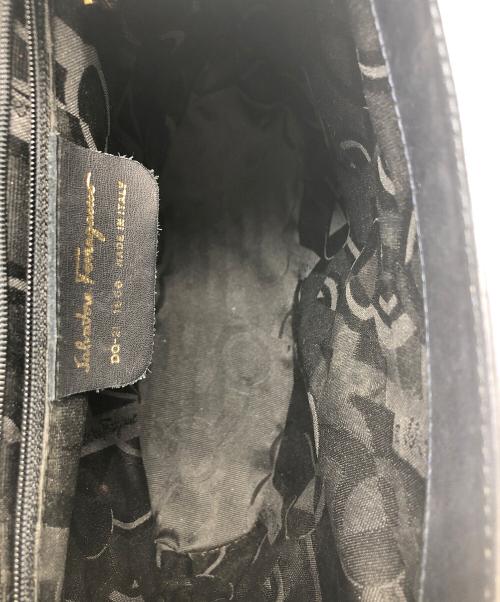 Salvatore Ferragamo（サルヴァトーレ フェラガモ）Salvatore Ferragamo (サルヴァトーレ フェラガモ) 2WAYバッグ ネイビーの古着・服飾アイテム