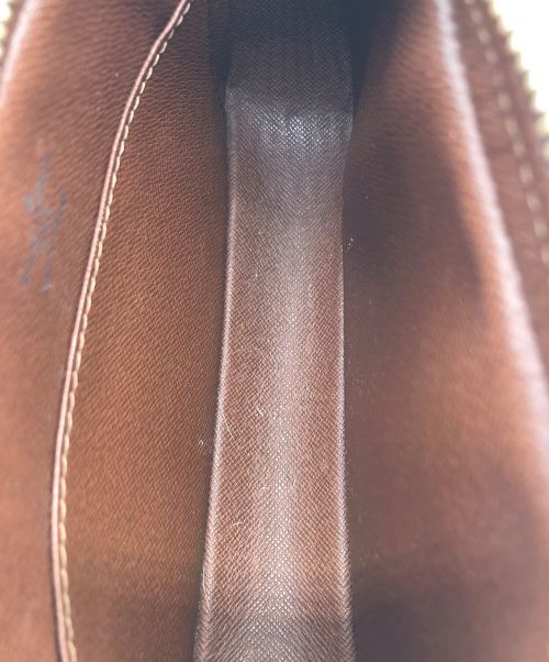 LOUIS VUITTON（ルイ ヴィトン）LOUIS VUITTON (ルイ ヴィトン) ショルダーポーチの古着・服飾アイテム