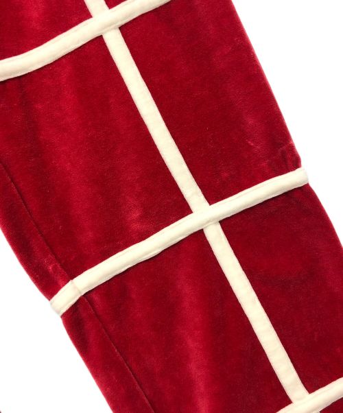 SUPREME（シュプリーム）SUPREME (シュプリーム) GRID TAPING VELOUR PANTS レッド×ホワイト サイズ:Sの古着・服飾アイテム