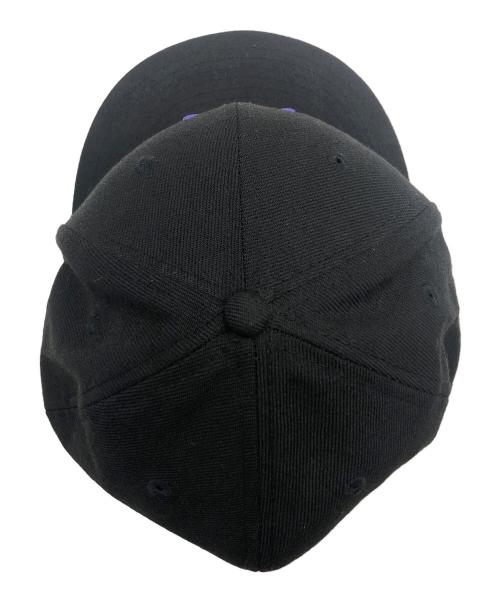New Era（ニューエラ）New Era (ニューエラ) Needles (ニードルズ) キャップ ブラック×パープルの古着・服飾アイテム