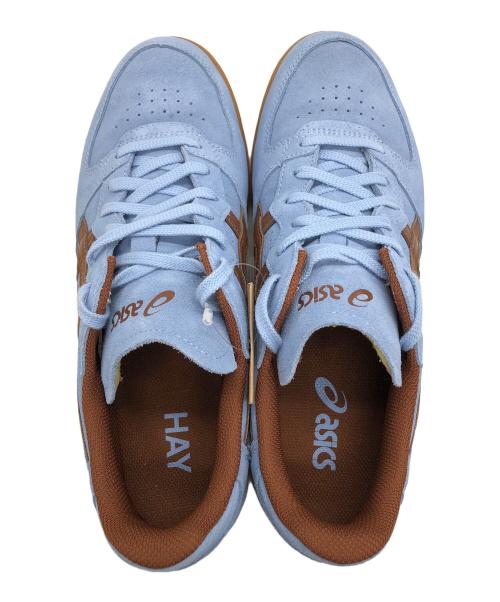 asics（アシックス）asics (アシックス) HAY (ヘイ) スニーカー スカイブルー×ブラウン サイズ:28cm 未使用品の古着・服飾アイテム
