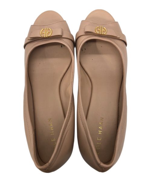 COLE HAAN（コールハーン）COLE HAAN (コールハーン) パンプス ベージュ サイズ:25.5cmの古着・服飾アイテム
