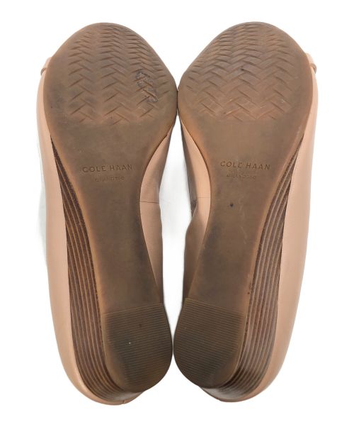 COLE HAAN（コールハーン）COLE HAAN (コールハーン) パンプス ベージュ サイズ:25.5cmの古着・服飾アイテム