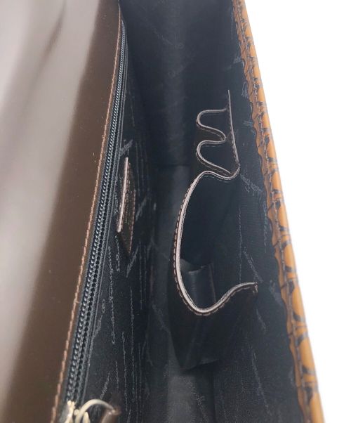 Salvatore Ferragamo（サルヴァトーレ フェラガモ）Salvatore Ferragamo (サルヴァトーレ フェラガモ) クラッチバッグ ブラウンの古着・服飾アイテム