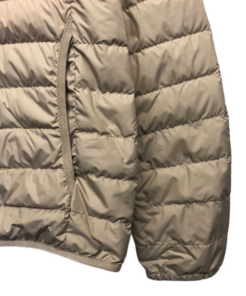 WOOLRICH（ウールリッチ）WOOLRICH (ウールリッチ) ダウンジャケット ベージュ サイズ:Mの古着・服飾アイテム