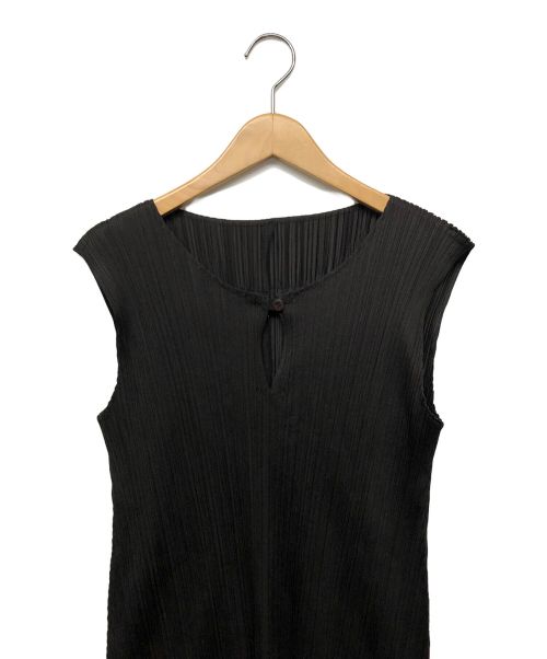 PLEATS PLEASE（プリーツプリーズ）PLEATS PLEASE (プリーツプリーズ) ノースリーブミニワンピース ブラック サイズ:3の古着・服飾アイテム