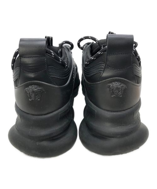 VERSACE（ヴェルサーチ）VERSACE (ヴェルサーチ) スニーカー ブラック サイズ:43の古着・服飾アイテム