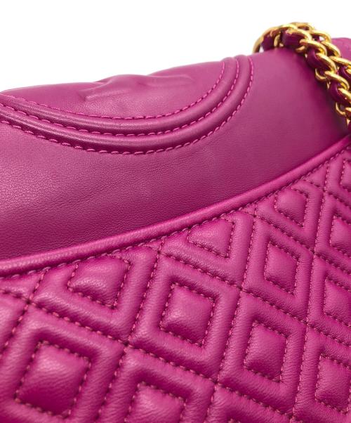 TORY BURCH（トリーバーチ）TORY BURCH (トリーバーチ) フラップチェーンショルダーバッグ ピンクの古着・服飾アイテム