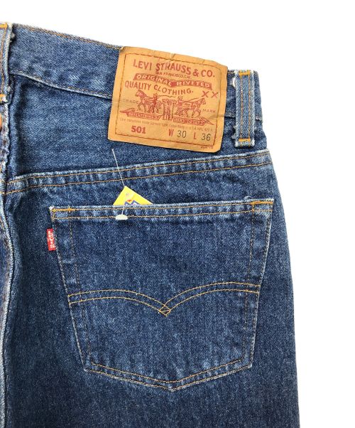 LEVI'S（リーバイス）LEVI'S (リーバイス) デニムパンツ インディゴ サイズ:W30×L36 未使用品の古着・服飾アイテム