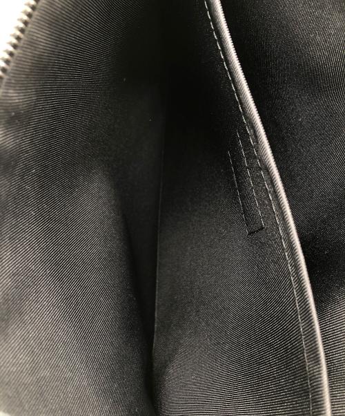 LOUIS VUITTON（ルイ ヴィトン）LOUIS VUITTON (ルイ ヴィトン) クラッチバッグ ブラウンの古着・服飾アイテム