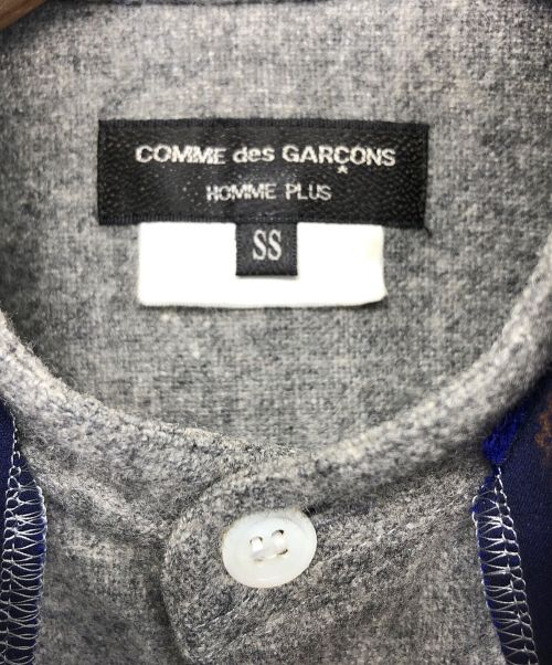 COMME des GARCONS HOMME（コムデギャルソン オム）COMME des GARCONS HOMME (コムデギャルソン オム) バンドカラーシャツ グレー サイズ:SSの古着・服飾アイテム