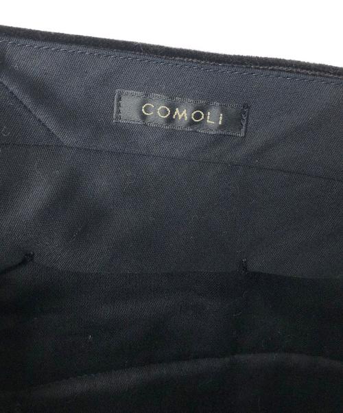 COMOLI（コモリ）COMOLI (コモリ) パイプドステムパンツ ブラウン サイズ:4の古着・服飾アイテム