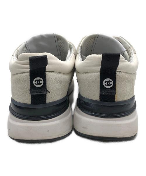 CHANEL（シャネル）CHANEL (シャネル) ローカットスニーカー ベージュ サイズ:36の古着・服飾アイテム