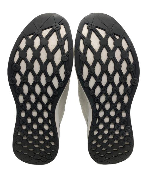 CHANEL（シャネル）CHANEL (シャネル) ローカットスニーカー ベージュ サイズ:36の古着・服飾アイテム