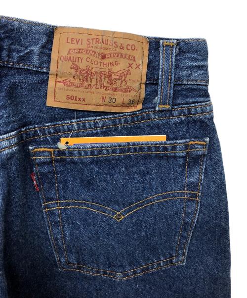 LEVI'S（リーバイス）LEVI'S (リーバイス) デニムパンツ ブルー サイズ:76cm(W30)の古着・服飾アイテム