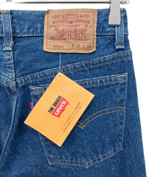 LEVI'S（リーバイス）LEVI'S (リーバイス) デニムパンツ ブルー サイズ:76cm(W30)の古着・服飾アイテム