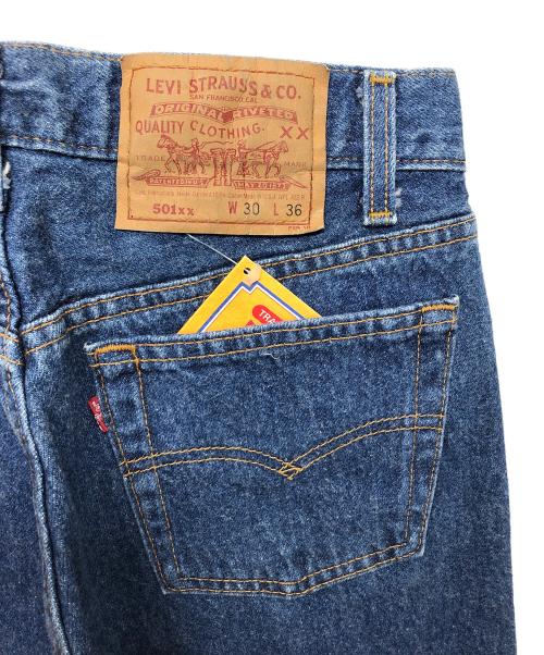 LEVI'S（リーバイス）LEVI'S (リーバイス) デニムパンツ ブルー サイズ:76cm(W30)の古着・服飾アイテム