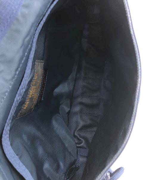 BRIEFING（ブリーフィング）BRIEFING (ブリーフィング) BEAMS (ビームス) ショルダーバッグ ネイビーの古着・服飾アイテム