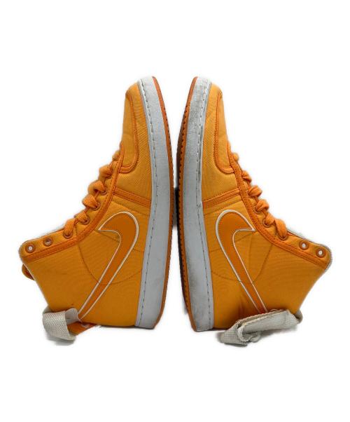 NIKE（ナイキ）NIKE (ナイキ) スニーカー オレンジ サイズ:28.5の古着・服飾アイテム