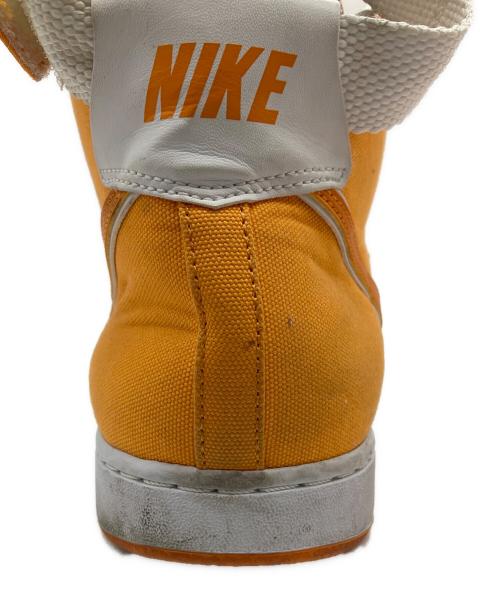 NIKE（ナイキ）NIKE (ナイキ) スニーカー オレンジ サイズ:28.5の古着・服飾アイテム