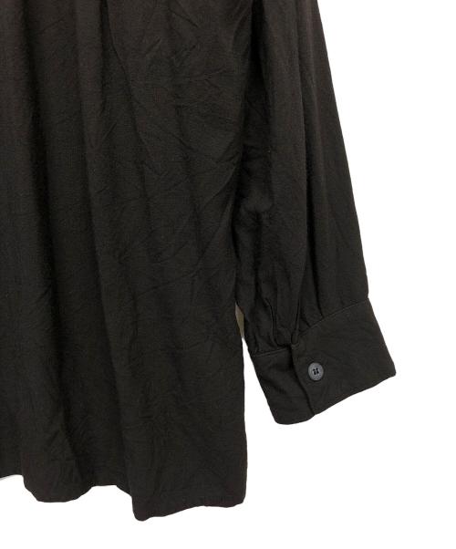 COMOLI（コモリ）COMOLI (コモリ) シャツ ブラック サイズ:4の古着・服飾アイテム