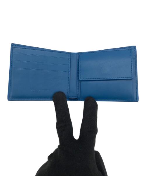 BOTTEGA VENETA（ボッテガベネタ）BOTTEGA VENETA (ボッテガベネタ) 2つ折り財布 ブルーの古着・服飾アイテム