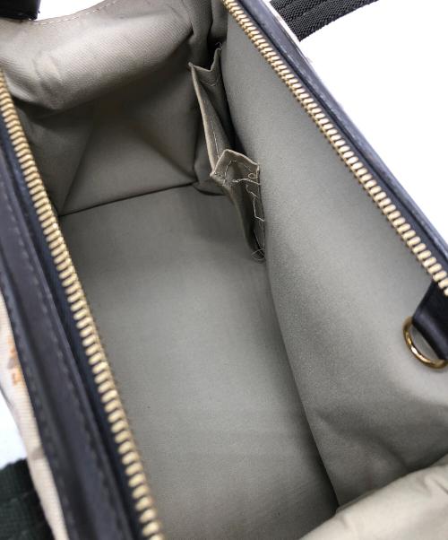 LOUIS VUITTON（ルイ ヴィトン）LOUIS VUITTON (ルイ ヴィトン) ジョセフィーヌPM　モノグラム・ミニ ベージュの古着・服飾アイテム