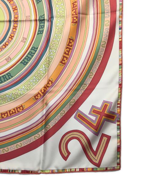 HERMES（エルメス）HERMES (エルメス) カレ90 FRANCE PARIS 24 Fbg ホワイト×ピンクの古着・服飾アイテム