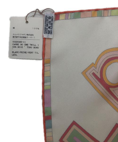 HERMES（エルメス）HERMES (エルメス) カレ90 FRANCE PARIS 24 Fbg ホワイト×ピンクの古着・服飾アイテム
