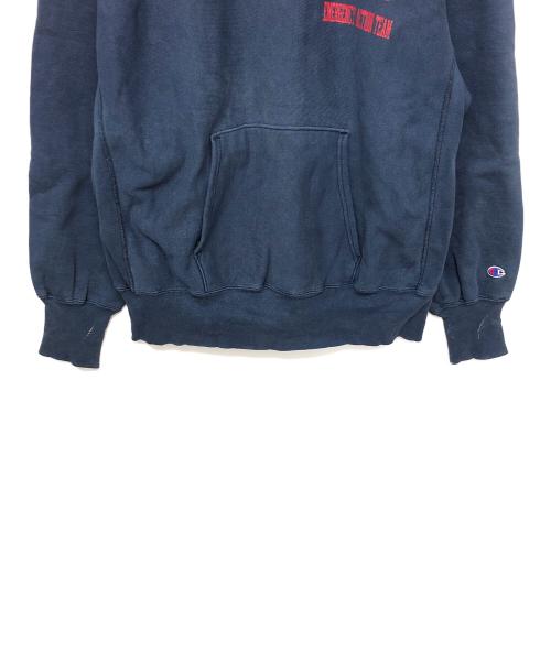 Champion REVERSE WEAVE（チャンピオン リバース ウィーブ）Champion REVERSE WEAVE (チャンピオン リバース ウィーブ) EMERGENCY ACTION TEAMロゴ ブルー サイズ:Lの古着・服飾アイテム