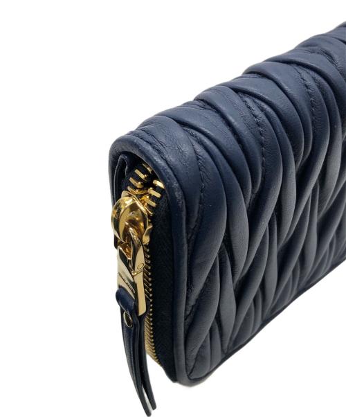 MIU MIU（ミュウミュウ）MIU MIU (ミュウミュウ) 5ML522 ネイビーの古着・服飾アイテム