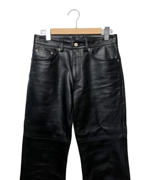 BURBERRY BLUE LABEL（バーバリー ブルー レーベル）BURBERRY BLUE LABEL (バーバリーブルーレーベル) レザーパンツ ブラック サイズ:Mの古着・服飾アイテム