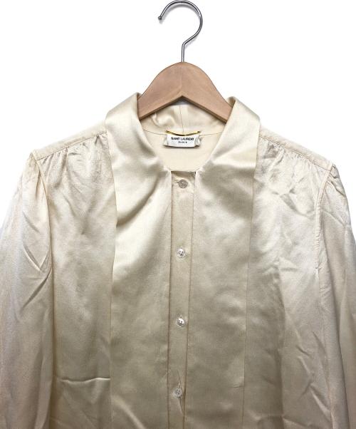 Saint Laurent Paris（サンローランパリ）Saint Laurent Paris (サンローランパリ) ラヴァリエネックブラウス ベージュ サイズ:165/88Yの古着・服飾アイテム